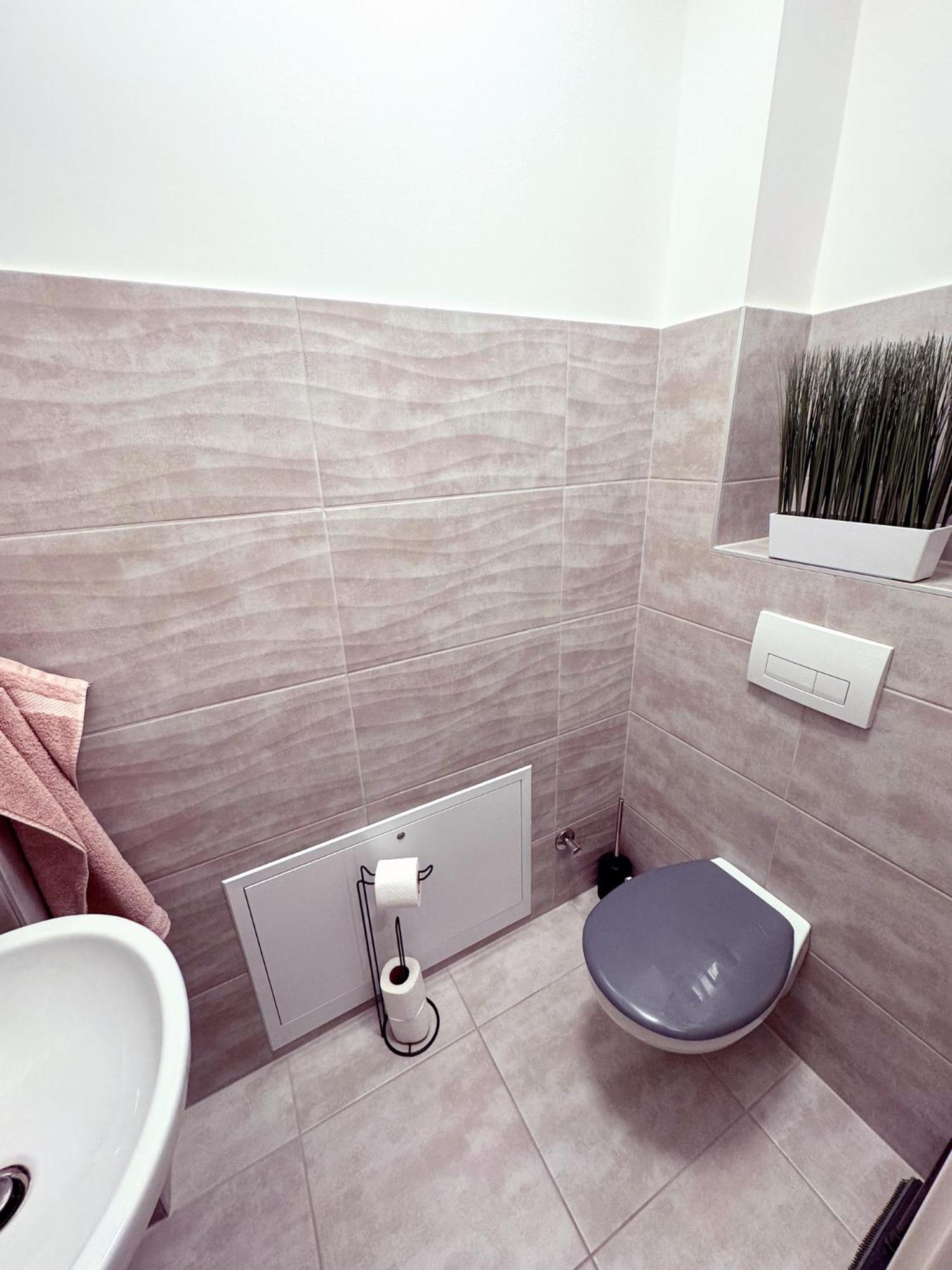 Exclusive Family Apartman Apartamento Pécs Exterior foto